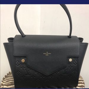 LOUIS VUITTON Montaigne Black Tote